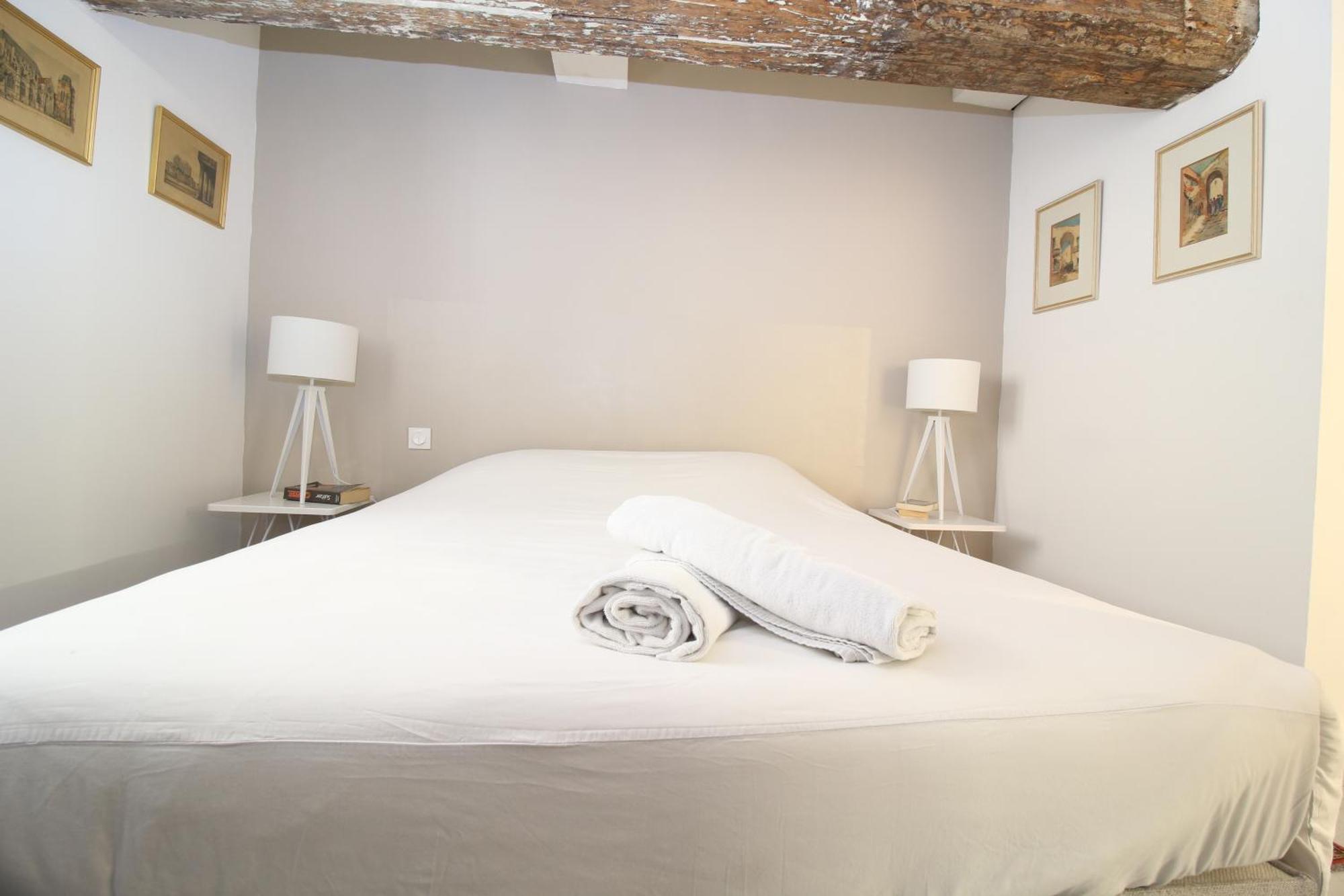 T3 Appartement Hypercentre Proche Commerce- Parking - 2 Chambres Wifi Gratuit Avignon Ngoại thất bức ảnh
