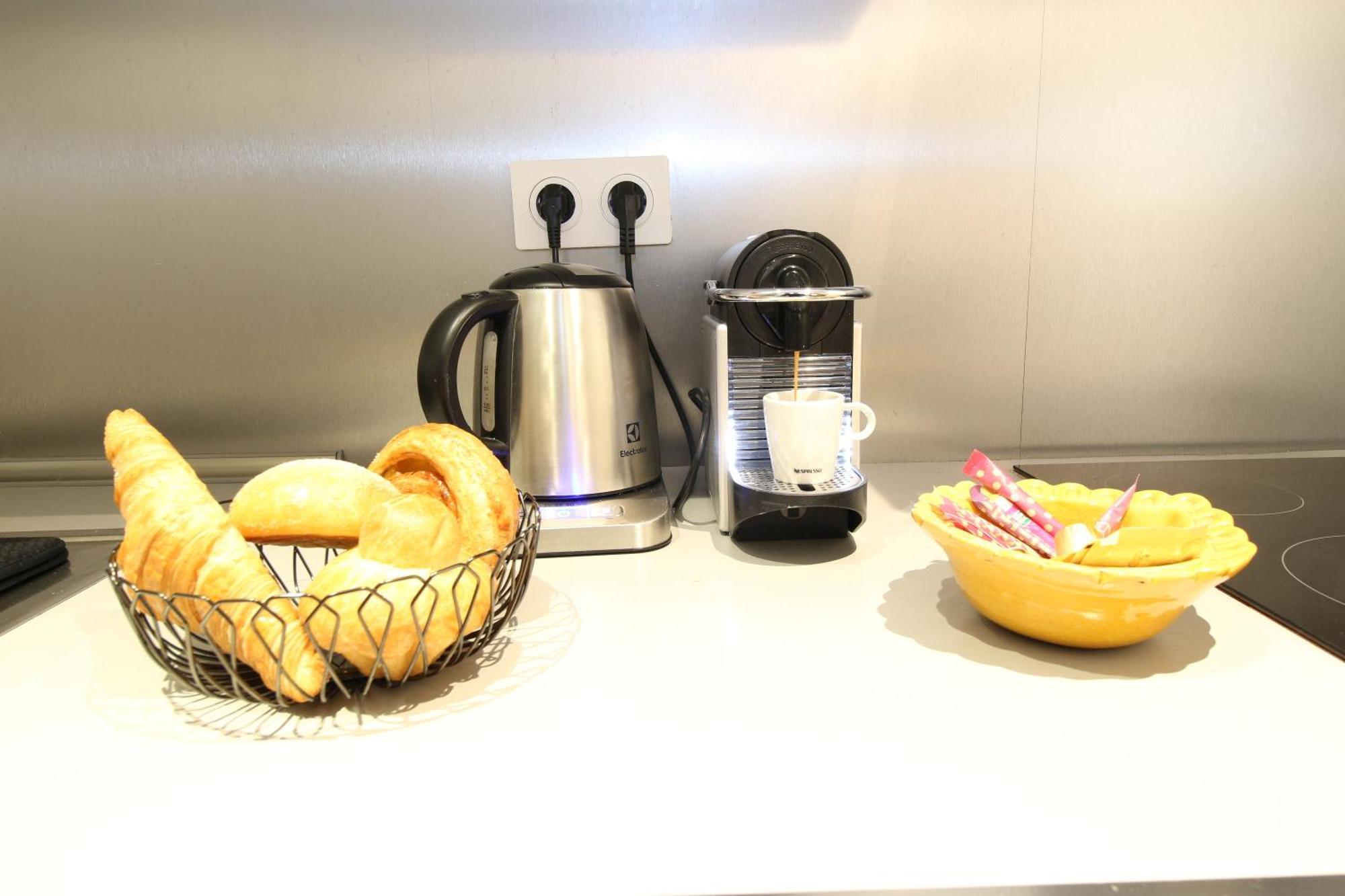 T3 Appartement Hypercentre Proche Commerce- Parking - 2 Chambres Wifi Gratuit Avignon Ngoại thất bức ảnh